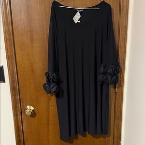Nina Leonard Black Long Sleeve Dress